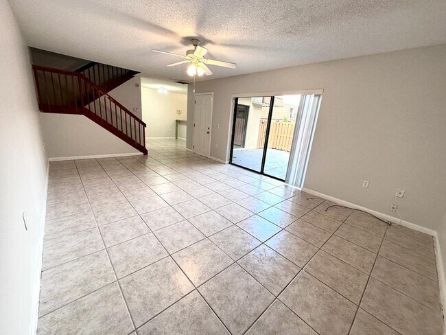 Foto del edificio - 193 Charter Way