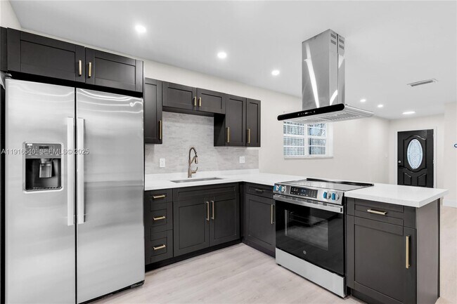 Foto del edificio - 1253 NW 44th St