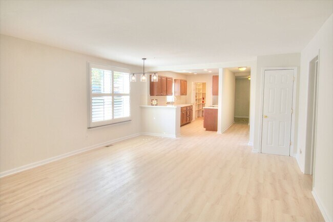 Foto del edificio - Lovely 4 Bedroom, 2 Bath home in Downtown ...