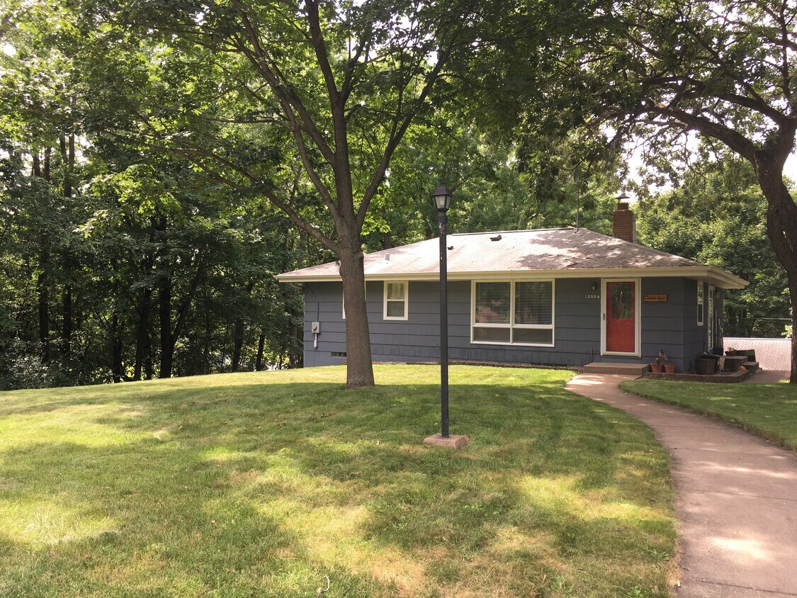 Primary Photo - 13504 Pleasant Ln