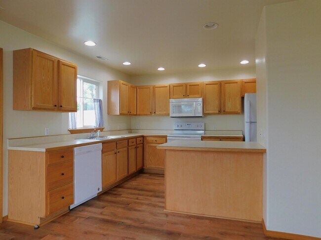 Foto del edificio - 1949 Greatview Dr