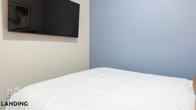 Foto del edificio - 2720 S Federal Blvd