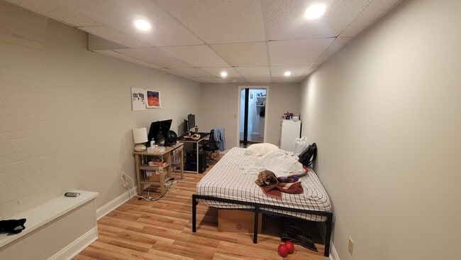 Building Photo - 165 Winthrop Rd