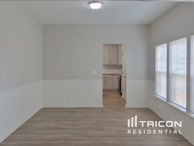 Building Photo - 175 Settlers Grove Ln