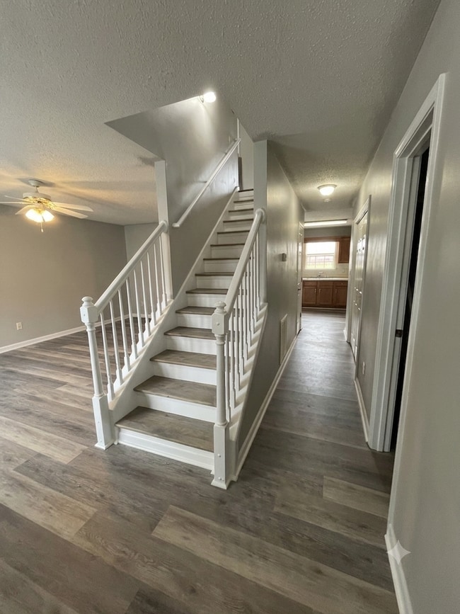 Building Photo - 608 Wilderness Trail