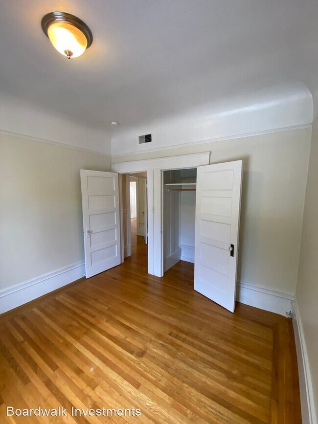 Building Photo - 2 br, 1 bath House - 929 Clayton St