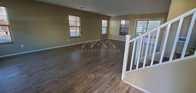 Foto del edificio - 523 N Ranger Trail