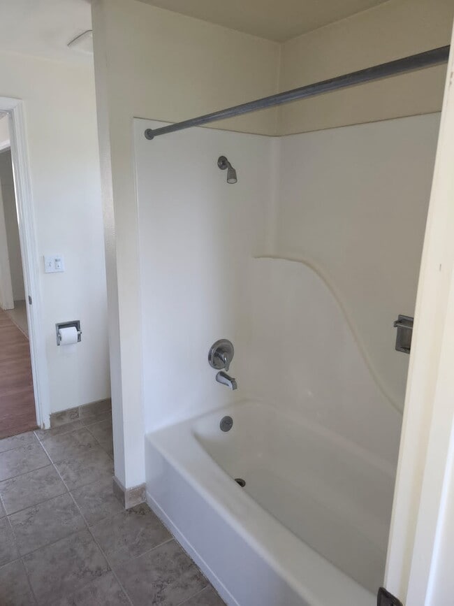 Foto del edificio - 10512 NE 7th St