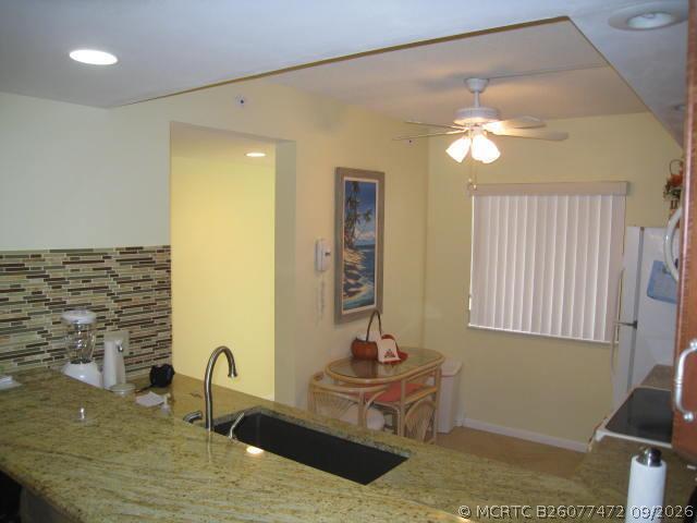 Foto del edificio - 1401 Tidal Pointe Blvd