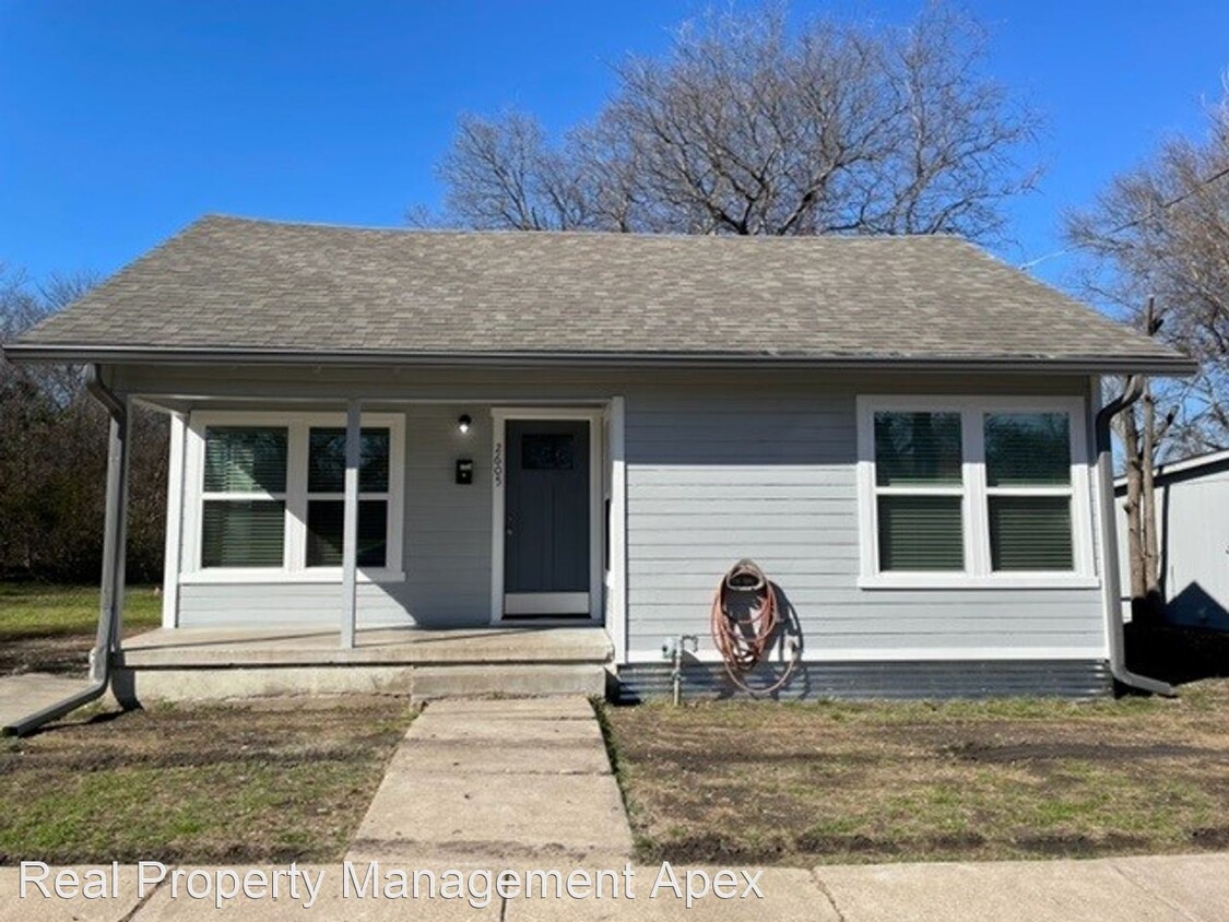 Primary Photo - 2 br, 1 bath House - 2605 McFerrin Ave.