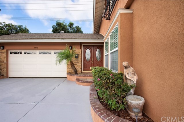 Building Photo - 5001 Cartagena Cir