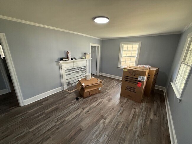 Building Photo - 809 Rose St