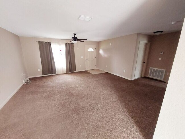 Foto del edificio - 2970 SW 162 ST RD