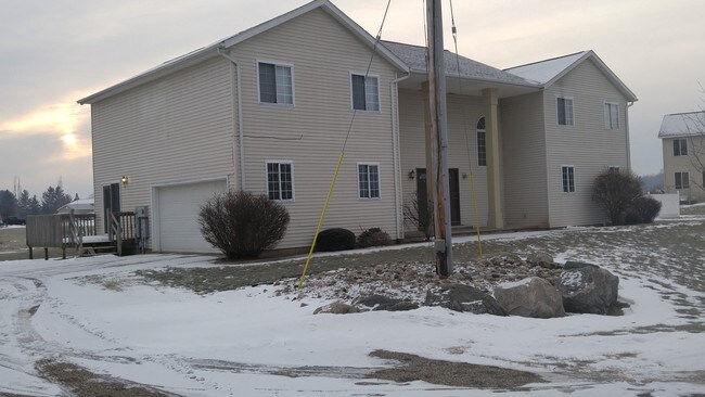 Building Photo - 1609 Jacobs Trl