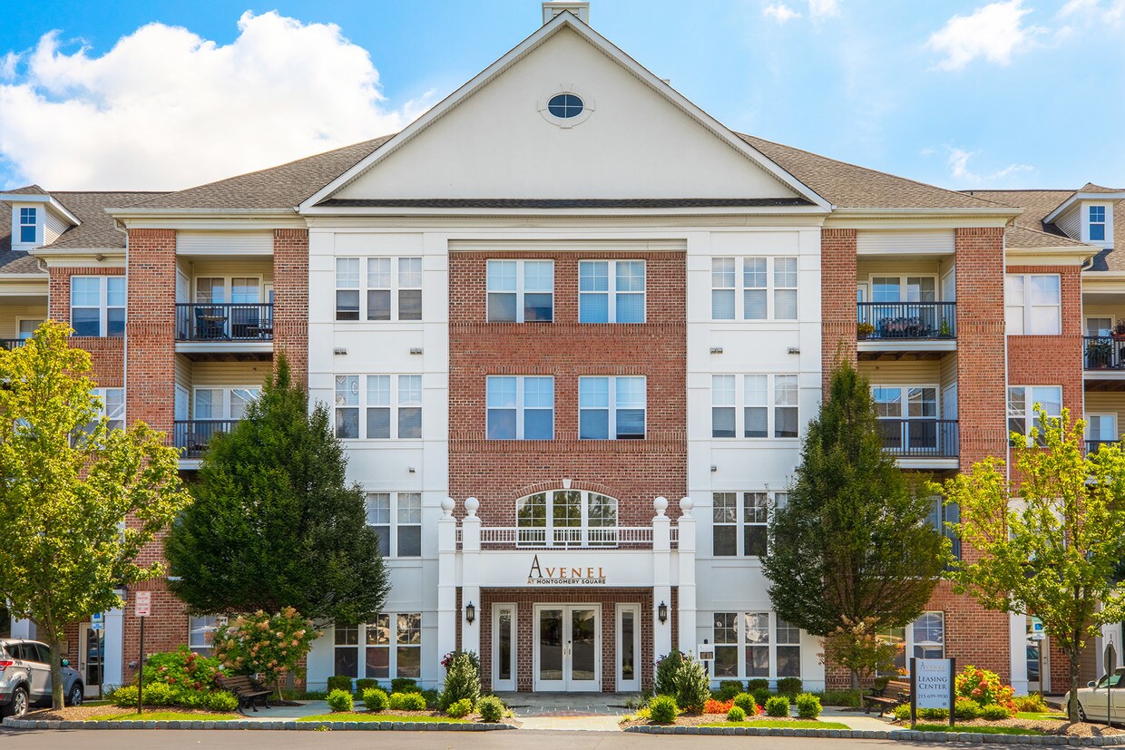 Avenel at Montgomery Square Apartments North Wales, PA