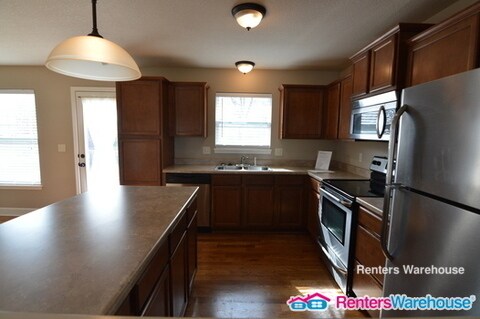 302 Eagle Glen Ct Raymore Mo 64083 - House For Rent In Raymore Mo Apartmentscom