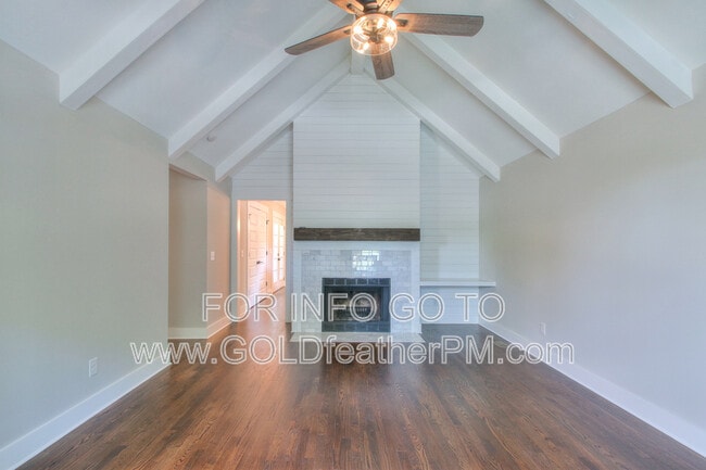 Building Photo - 3025 Blackwood Dr