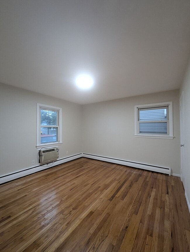 Foto del edificio - 2117 Fay Ave