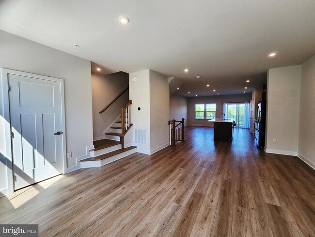 Foto del edificio - 149 Glory Maple Ln
