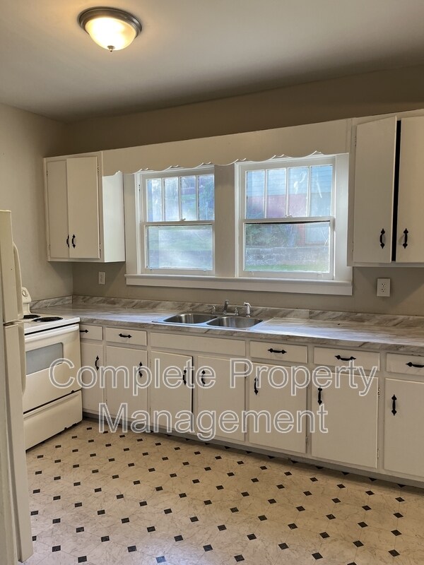 Building Photo - 2915 Avenue X
