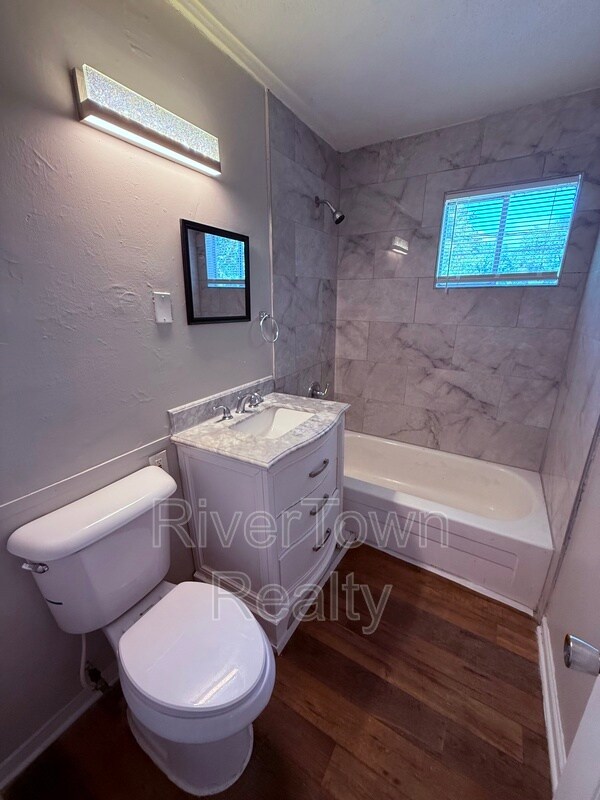 Foto del edificio - 4427 Ryan St