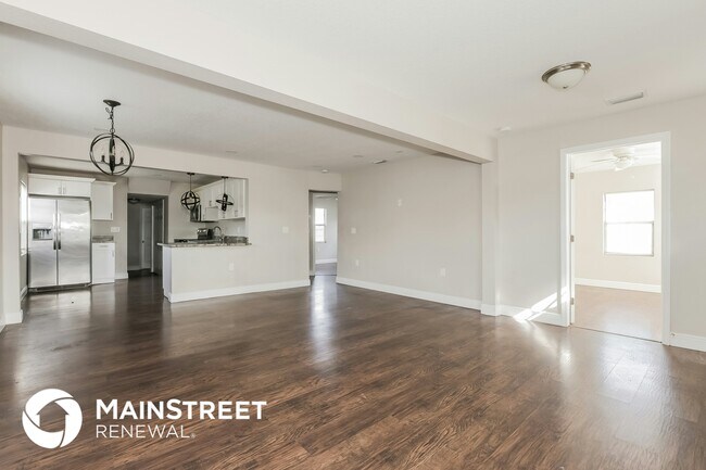 Foto del edificio - 4917 Emerson Ave S