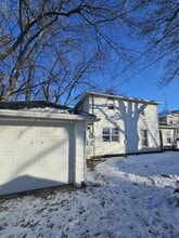 Building Photo - 106 Block St