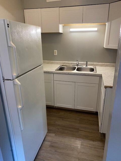 Building Photo - 6506 Hackel Dr