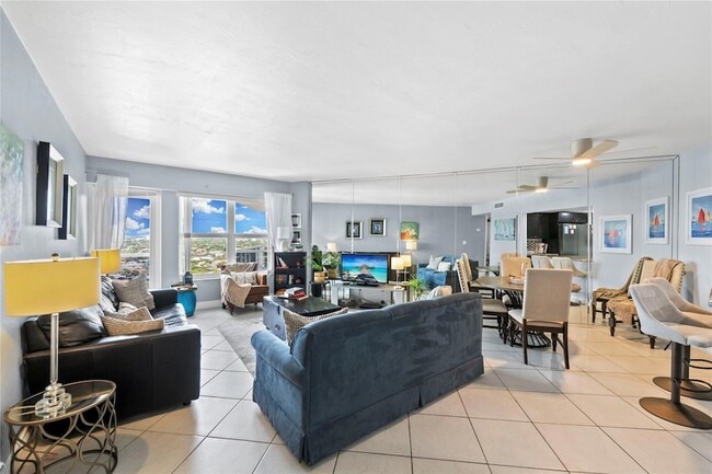 Building Photo - 3700 Galt Ocean Dr