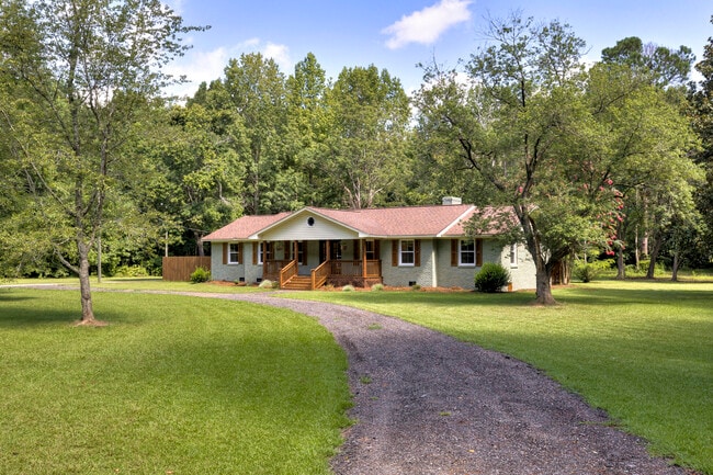 Building Photo - 3435 McCrays Mill Rd