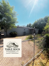 Building Photo - 2072 2nd Ave