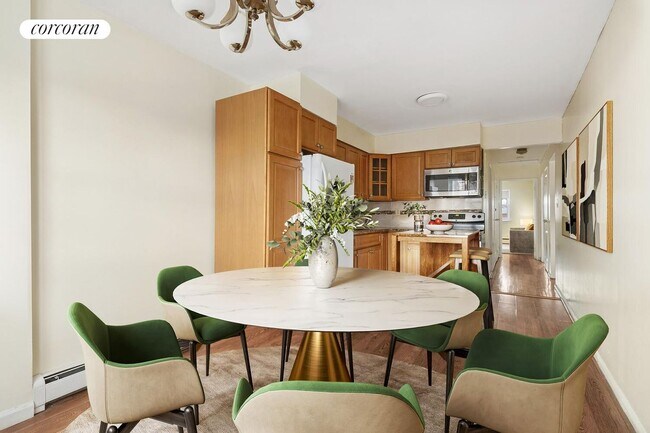 Foto del edificio - 1277 E 82nd St