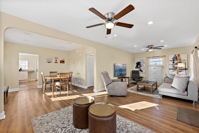 Foto del edificio - 126 E 43rd St