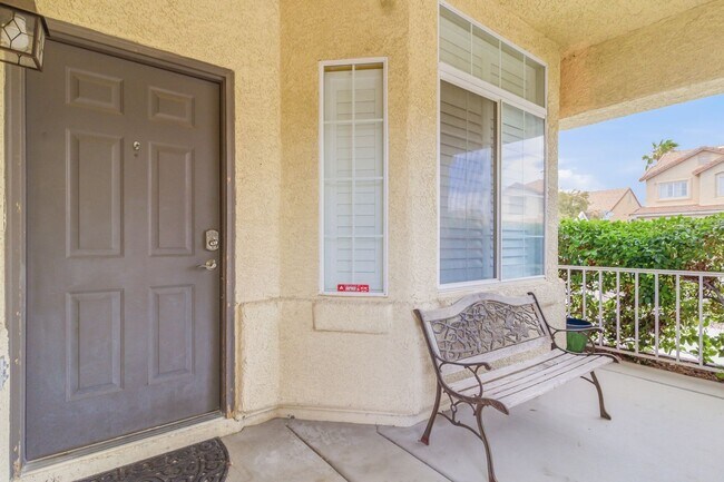 Foto del edificio - Corner Lot 3 Bed, 2 Bath Retreat with RV Parking, Solar & Backyard Fire Pit Vibes
