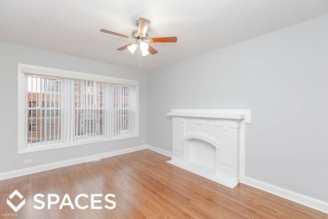 Building Photo - 2 br, 1 bath  - 6106 N Winthrop Ave 2