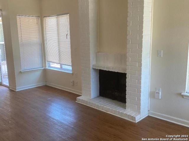 Building Photo - 8016 Laurel Bend