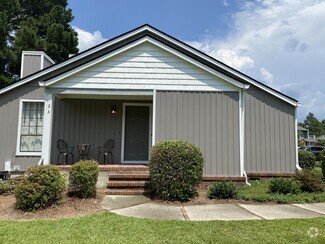 Building Photo - 925 Morganton Rd