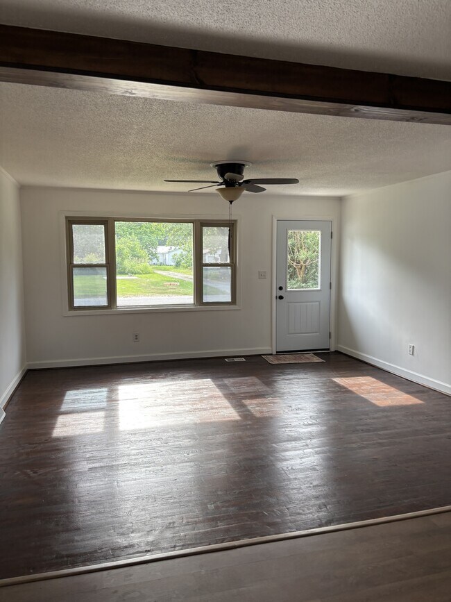 Foto del edificio - 307 N 12th Ave