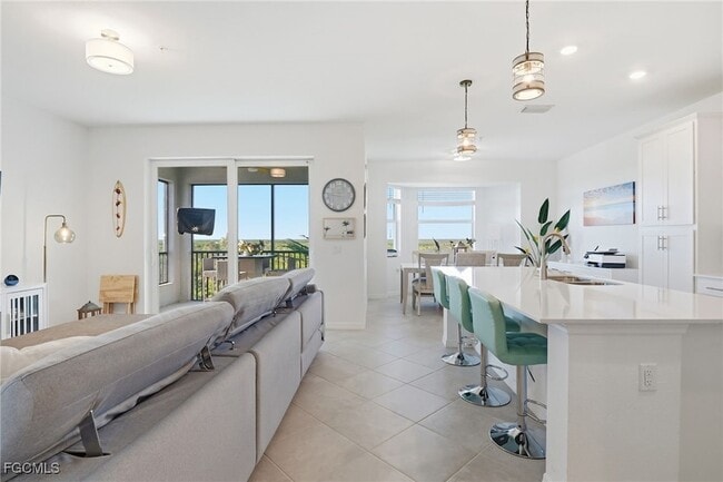 Foto del edificio - 14161 Heritage Landing Blvd