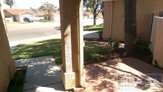 Building Photo - Captivating 3 bed 2 bath home in South San...