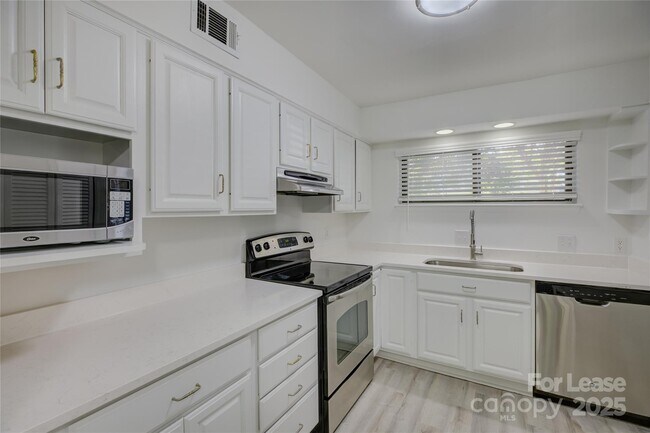 Foto del edificio - 11514 Turn Stone Ct