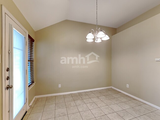 Foto del edificio - 702 Bethany Lake Blvd