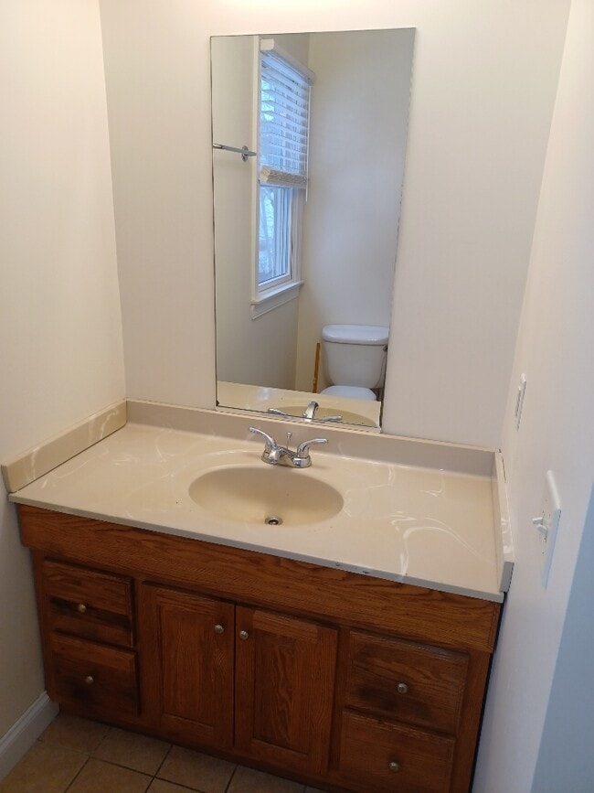 Building Photo - 26 Lone Tree Rd