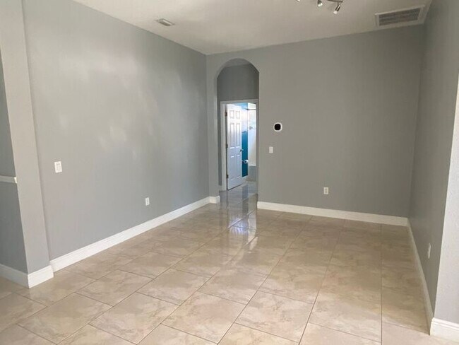 Foto del edificio - 4/3 Kissimmee Home with Guest-Suite