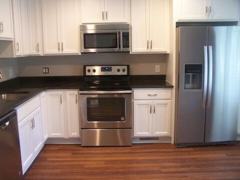 Building Photo - 18 Kingston Cove