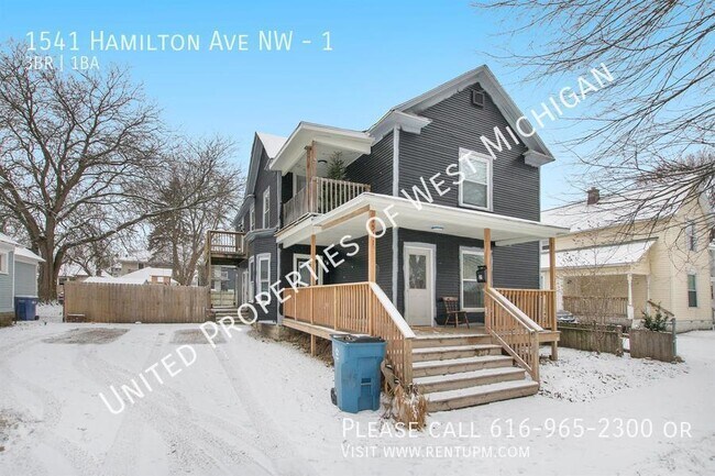 Building Photo - Tours Estimated to Begin 6/21 | Recently R...