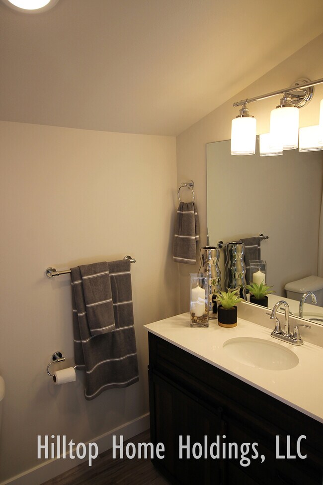 Foto del edificio - 9 Brookside Rd