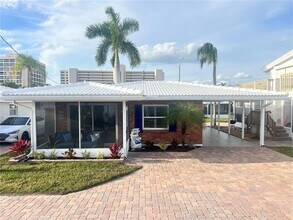 Building Photo - 6020 Midnight Pass Rd