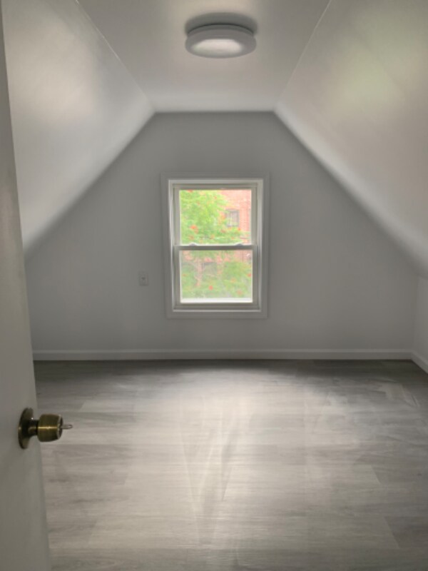Building Photo - 37-11 91st St