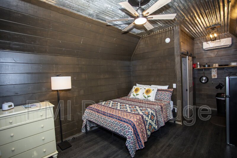 Foto principal - 2630 Grassy Knob Road